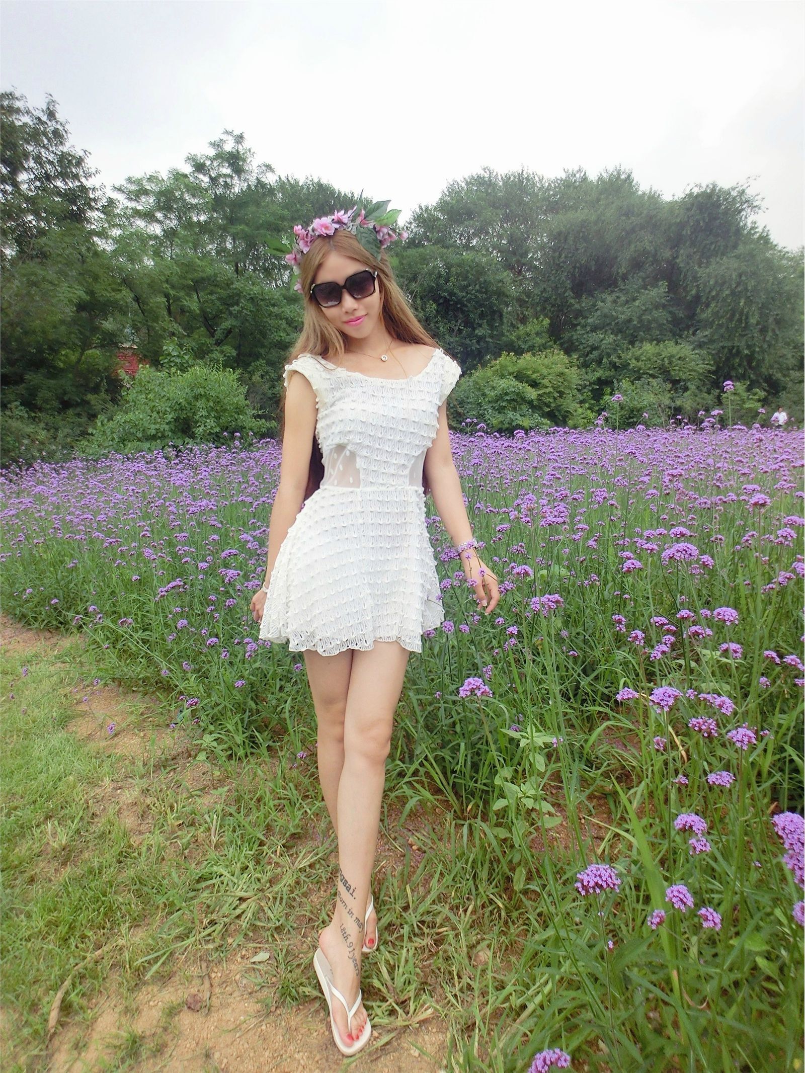 花哨尤物saisai的微博列表微女郎 2